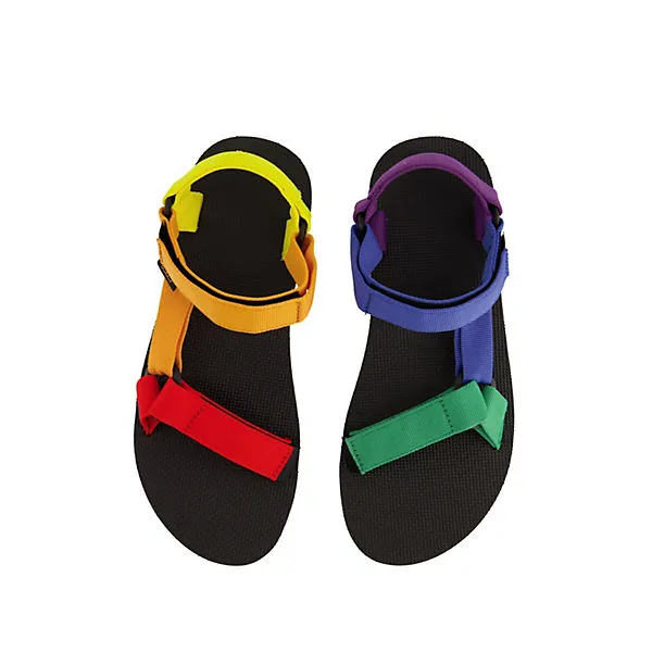 Teva Trekkingsandalen Original Universal Pride Outdoorsandalen - Regenbogen 4 Teva Trekkingsandalen Original Universal Pride Outdoorsandalen - Regenbogen – Bild 4
